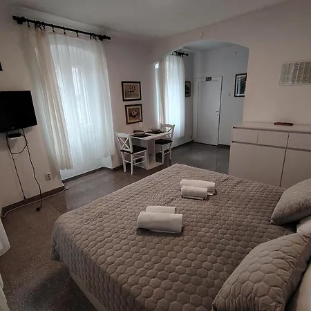 Old Varos 1 Lägenhet