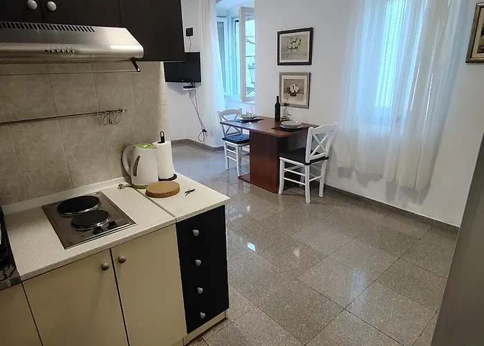 Old Varos 1 * 스플리트