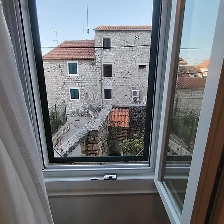 شقة Old Varos 1 سبليت